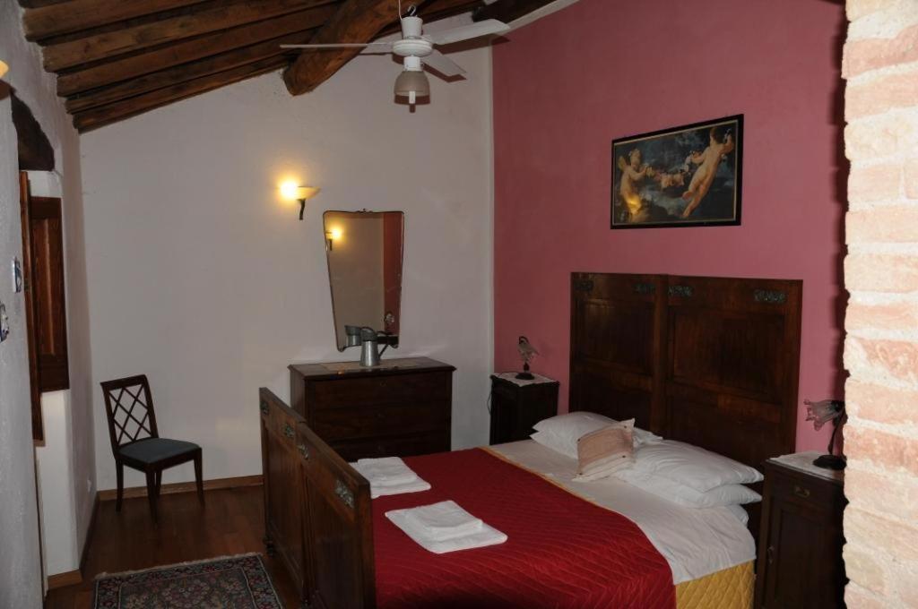 Castel D'Arno Guest House Perugia Ruang foto